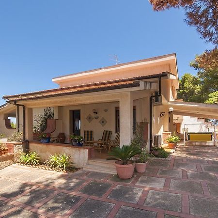 Holiday Home Cala Bianca Castellammare del Golfo Exteriér fotografie